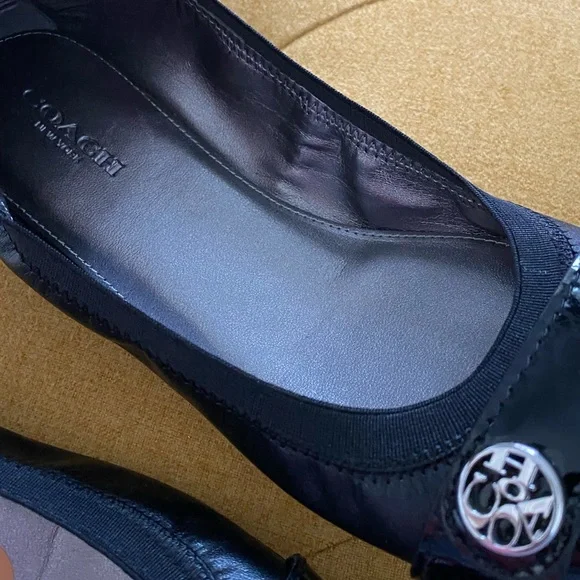 COACH 🆕BALLET BLACK SHOES, SIZE: US 7 - Picture 4 of 7